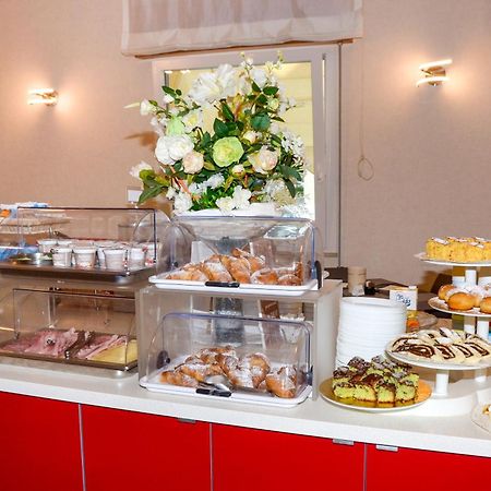 Hotel Arena Rimini Zewnętrze zdjęcie