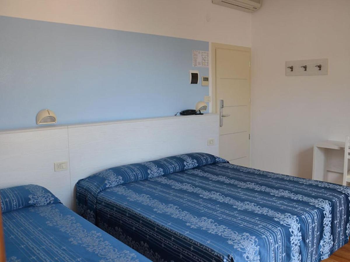Hotel Arena Rimini Zewnętrze zdjęcie