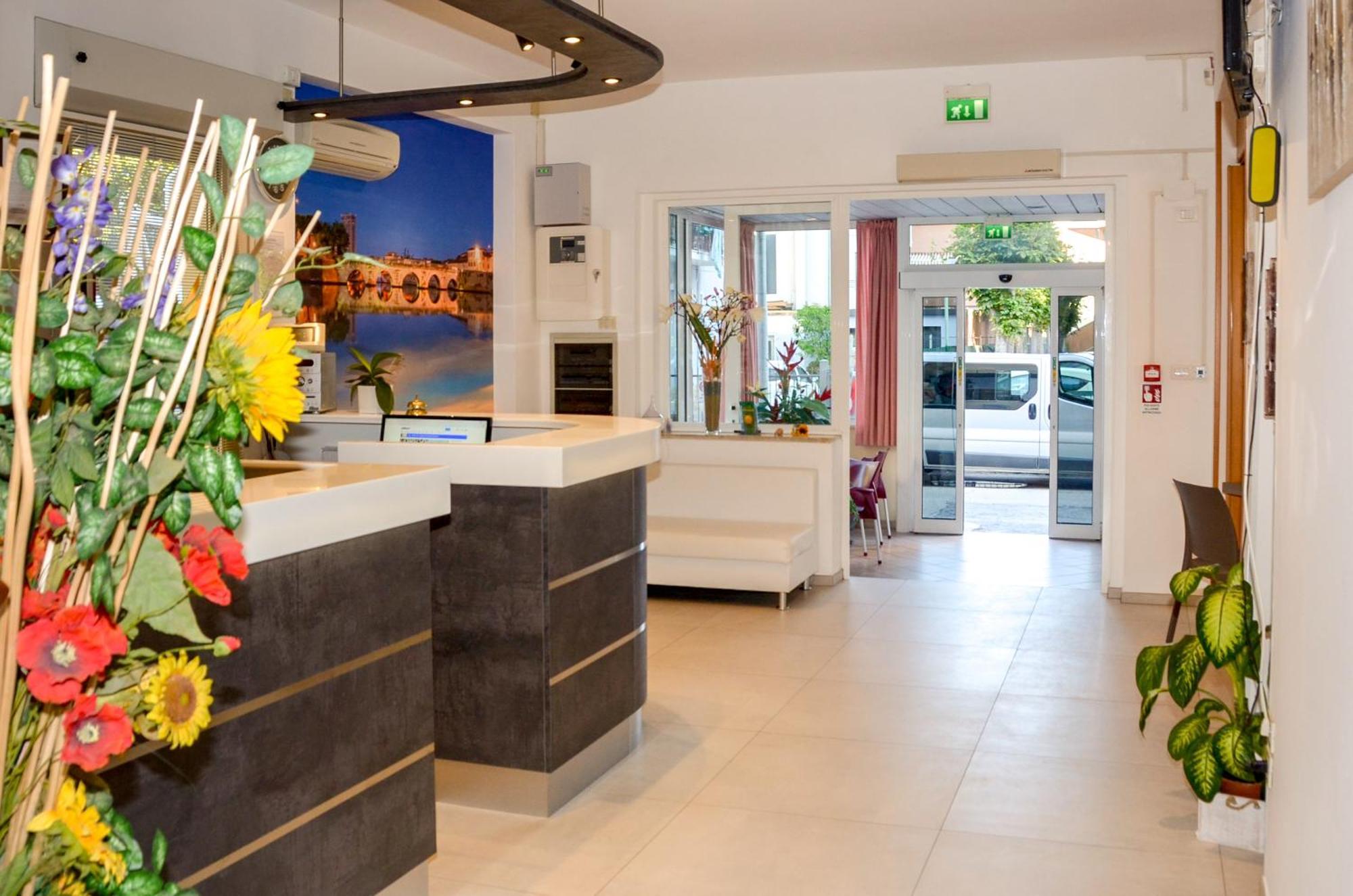Hotel Arena Rimini Zewnętrze zdjęcie